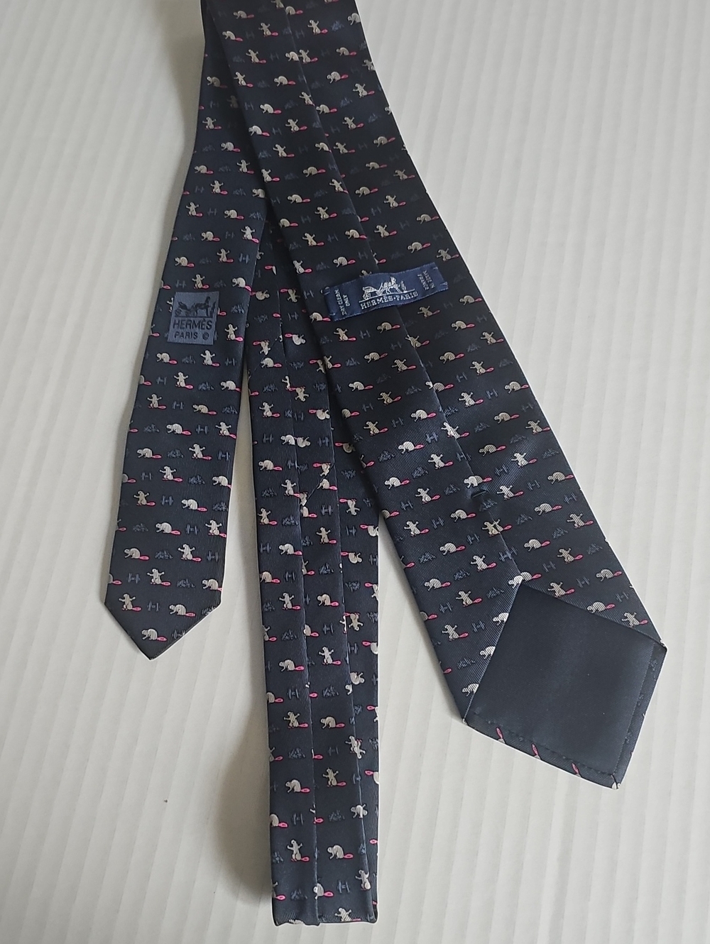 Hermes Navy Silk Tie with Pink and Light Gray Motif